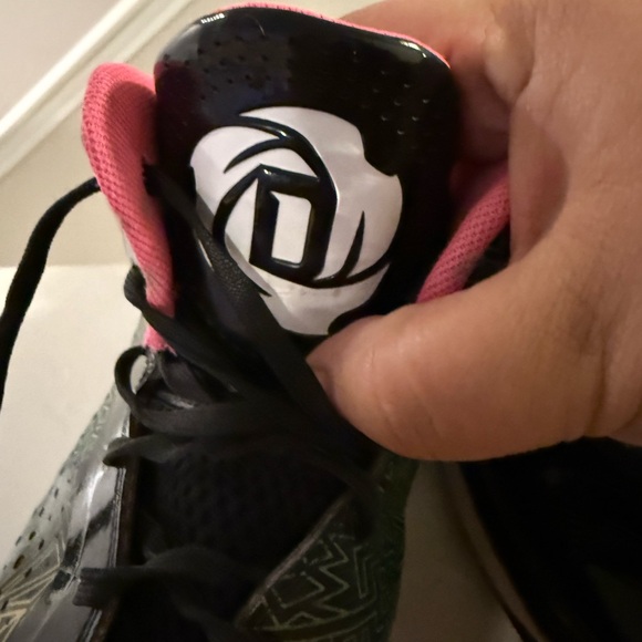 Adidas Men’s D Rose 773 III basketball shoe Size 11 - Picture 4 of 7